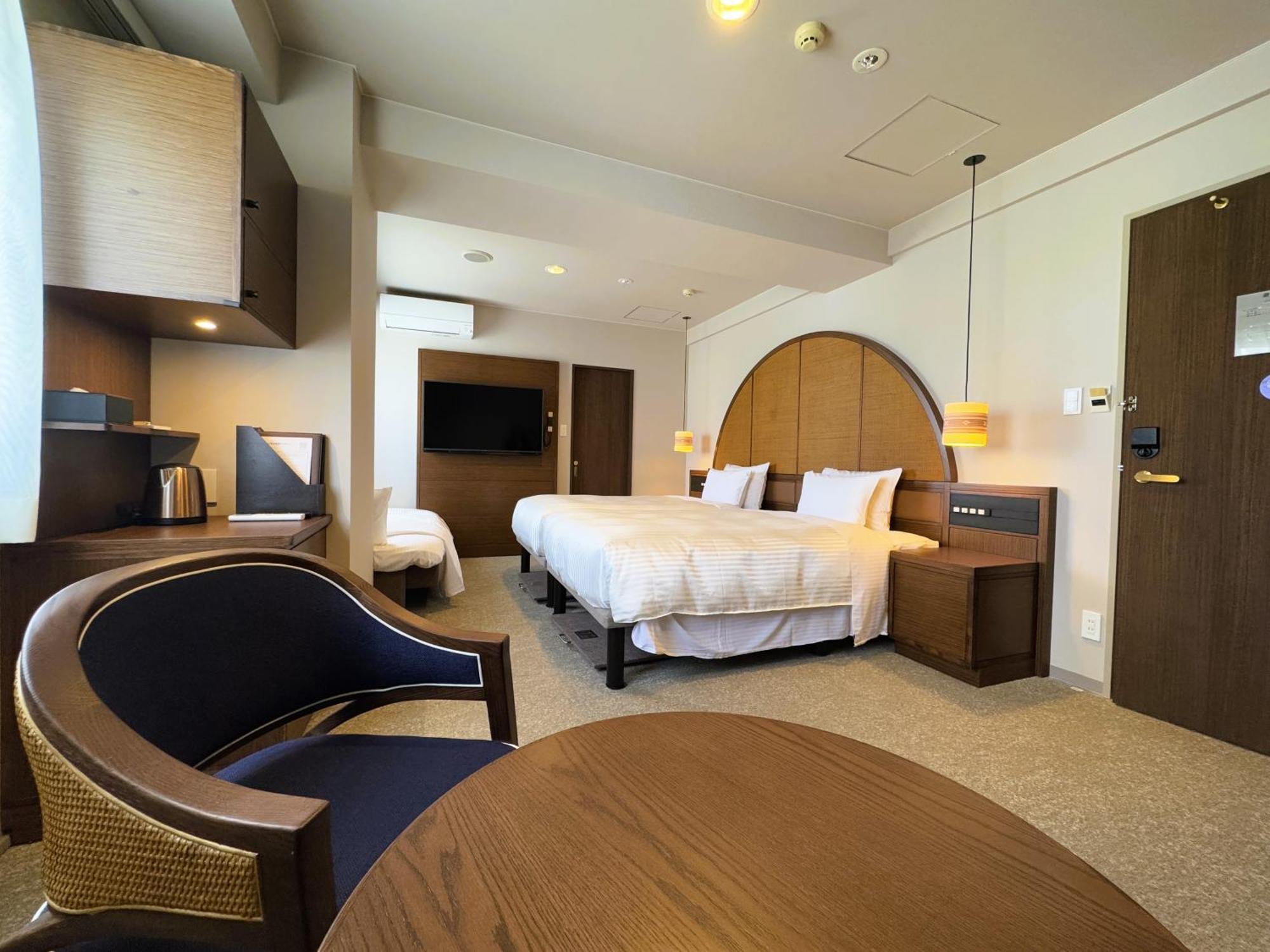 Hotel Palm Royal Naha Kokusai Street מראה חיצוני תמונה