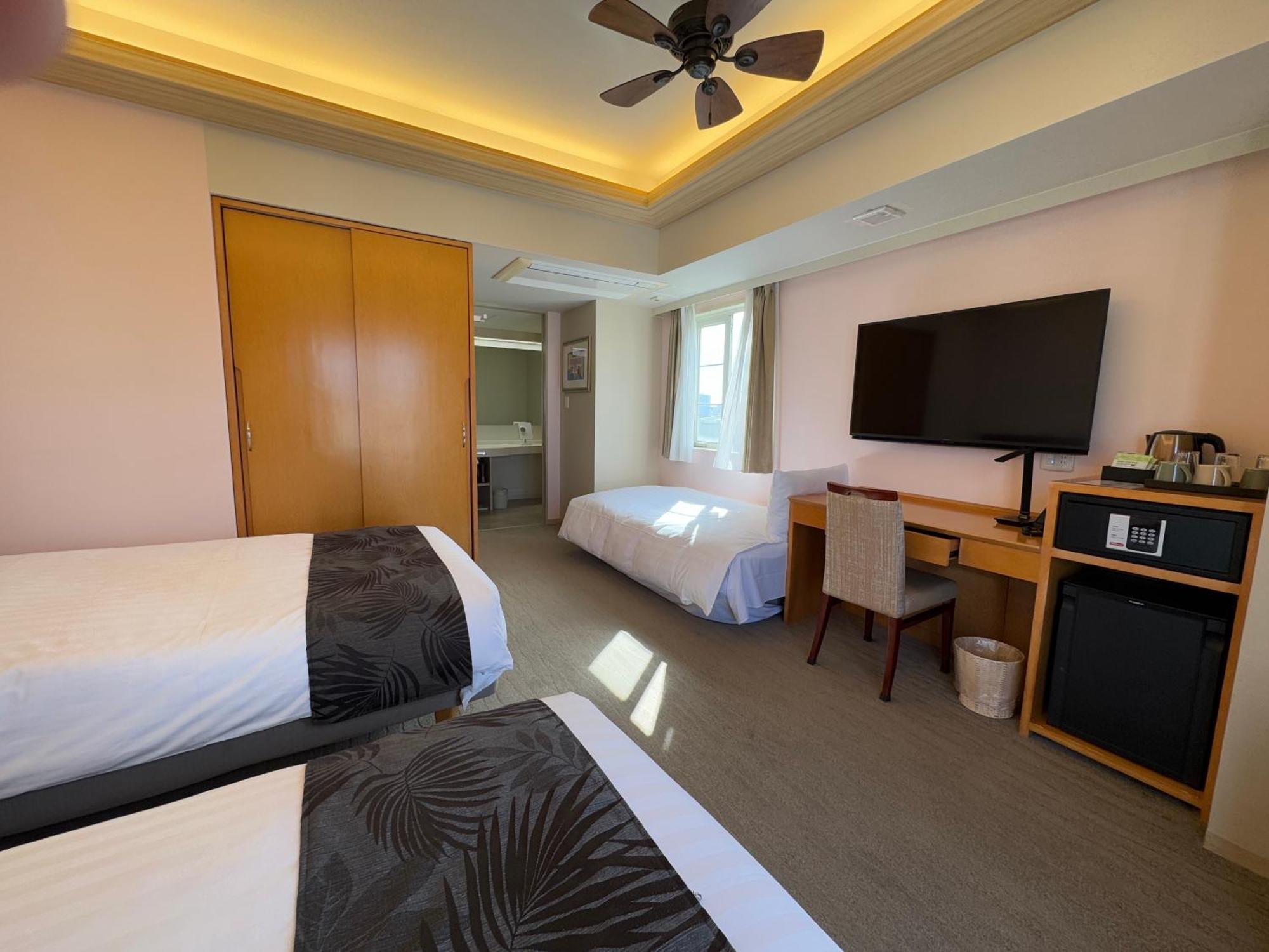 Hotel Palm Royal Naha Kokusai Street מראה חיצוני תמונה
