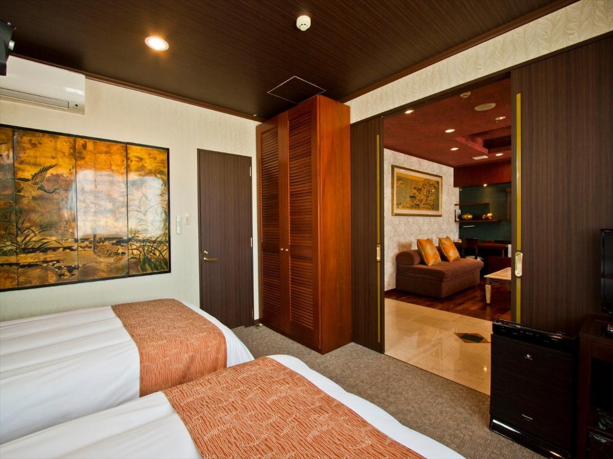Hotel Palm Royal Naha Kokusai Street מראה חיצוני תמונה